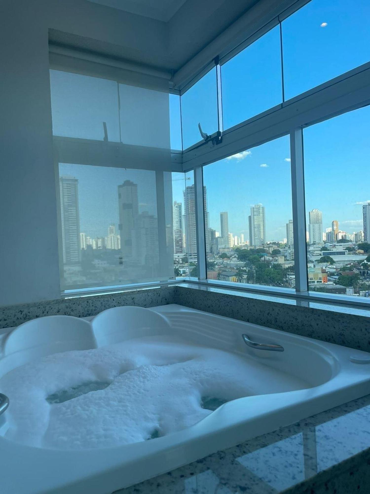 1 Qts.| 2 Hosp. | Jacuzzi Na Varanda | Linda Vista Goiânia Exterior photo